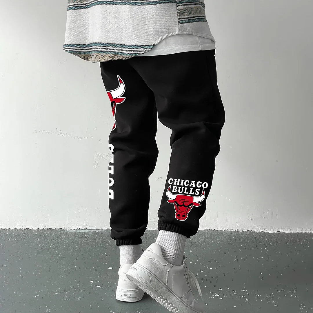 Czarne spodnie OVERSIZED Bulls z logo Chicago Bulls, z miękkiej bawełny, idealne do Komplet u i relaksu.
