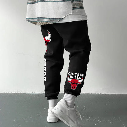 Czarne spodnie OVERSIZED Bulls z logo Chicago Bulls, z miękkiej bawełny, idealne do Komplet u i relaksu.